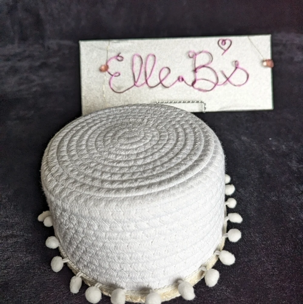 no brand basket decor